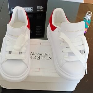 Alexander McQueen Kids Sneakers in White and Red